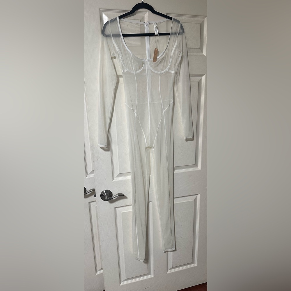 NWT Skims Womens Mesh Long Sleeve Round Neck Jumpsuit AP-ONE-2015 Size MEDIUM